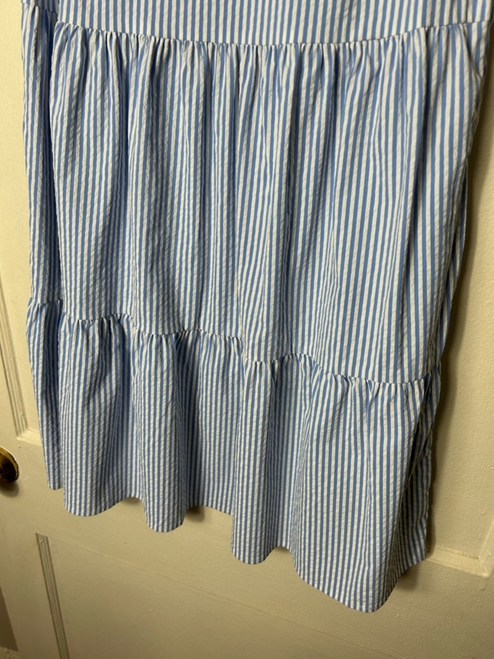 Vineyard Vines performance harbor ruffle dress blue seersucker womens XS - Picture 6 of 10